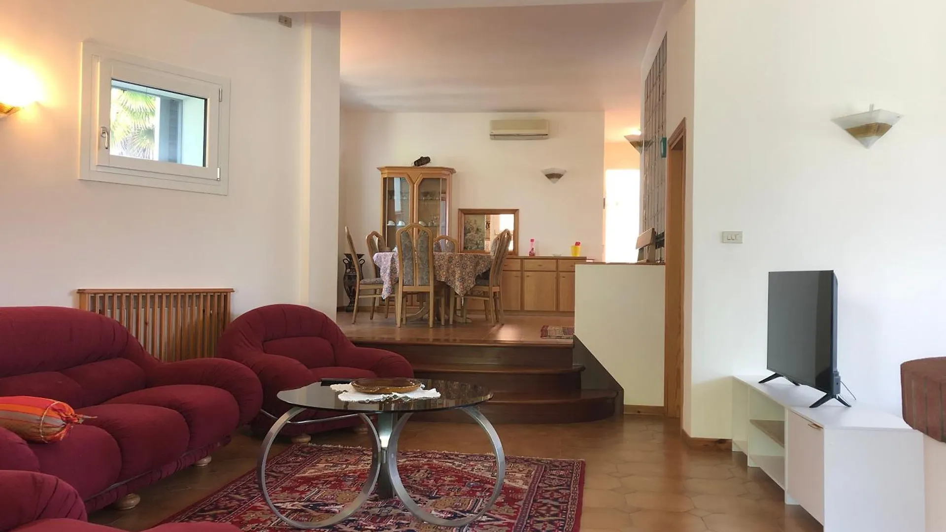 Villa Volpe - Free Wifi & Private Parking Ίμολα