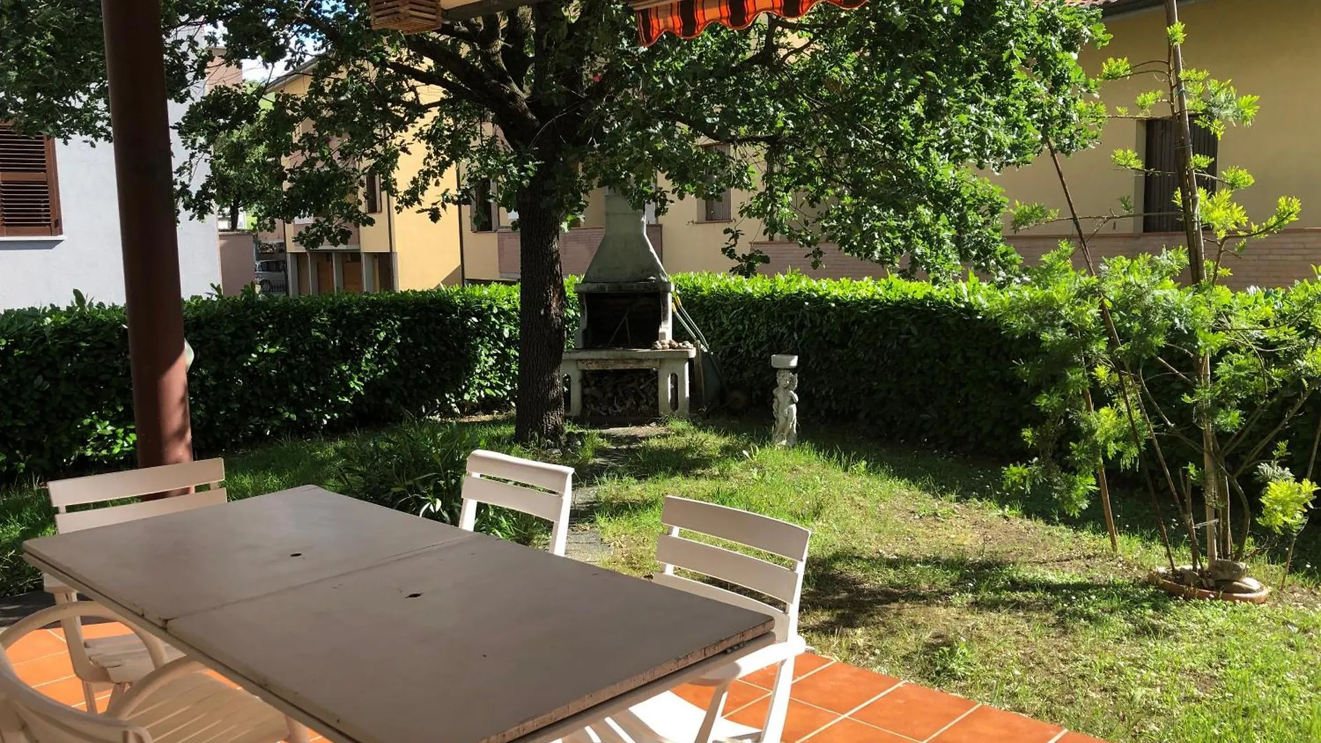 Villa Volpe - Free Wifi & Private Parking Ίμολα
